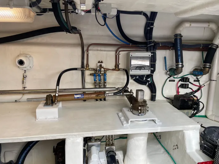 Resiliensea Yacht Photos Pics 