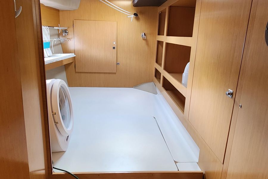 2013 Fountaine Pajot Summerland 40