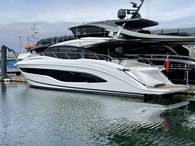 2022 Princess V55