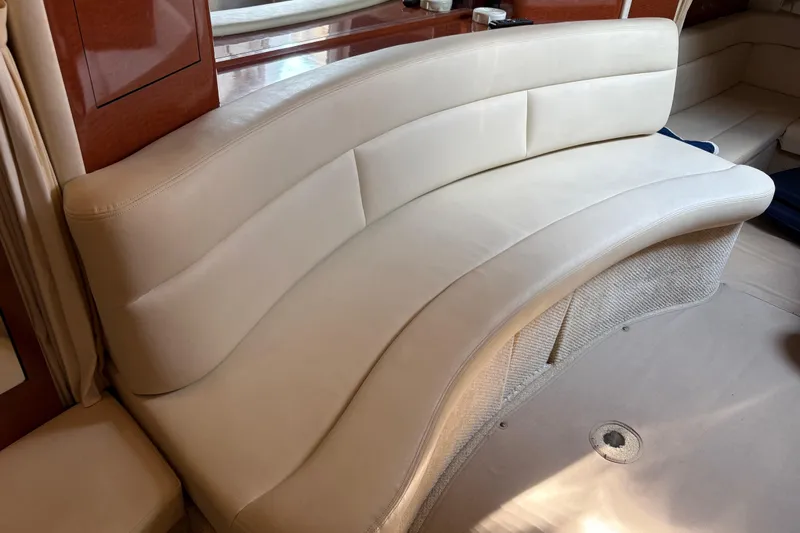  Yacht Photos Pics Luxurious interior seating of a 2005 Sea Ray 340 Sundancer yacht.