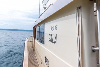 Yacht