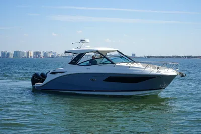 Sea Ray Sundancer 320 Outboard