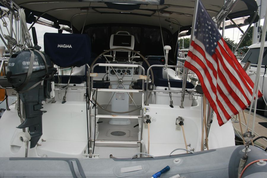 2007 Catalina 387