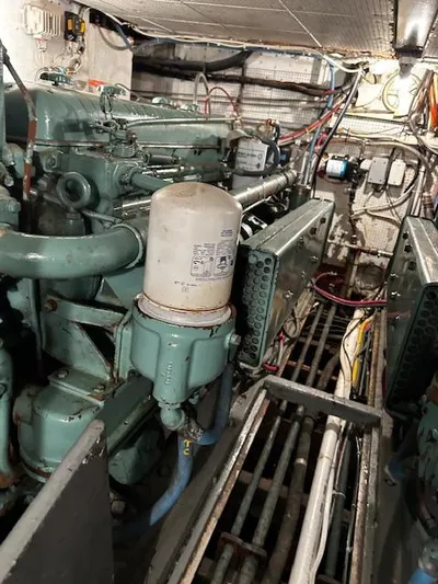 Jenny Clark Yacht Photos Pics 