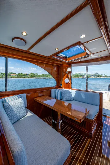 Talaria 57001 Yacht Photos Pics 