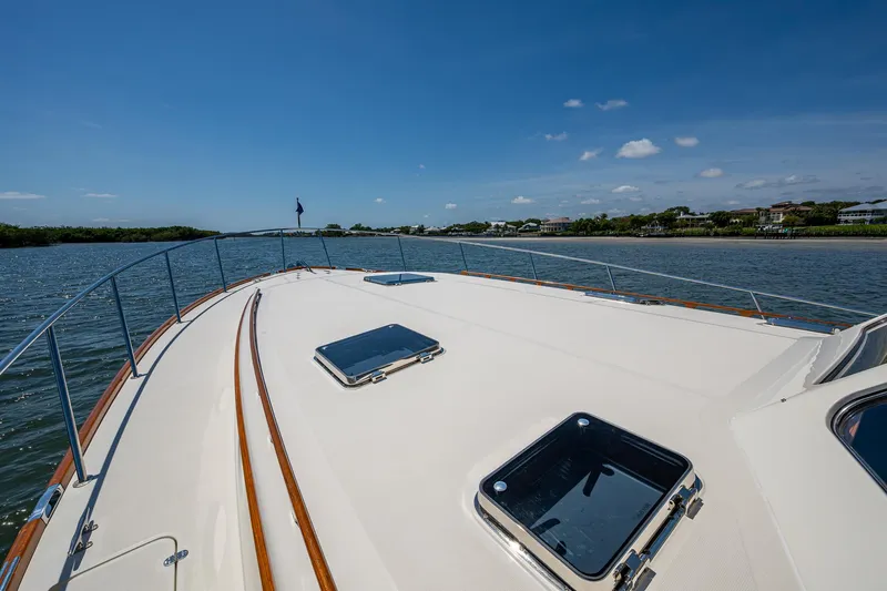 Talaria 57001 Yacht Photos Pics 