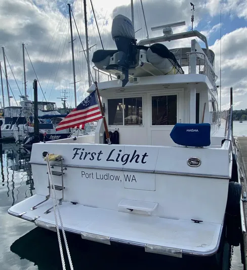 First Light Yacht Photos Pics 1999 Ocean Alexander 510 Pilothouse docked in Port Ludlow, WA.