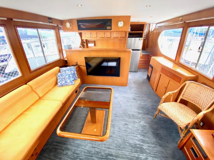First Light Yacht Photos Pics Interior of 1999 Ocean Alexander 510 Pilothouse yacht.