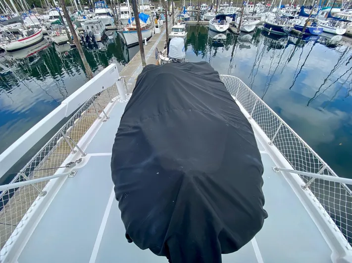 First Light Yacht Photos Pics 1999 Ocean Alexander 510 Pilothouse at marina.