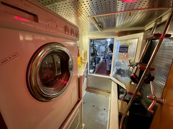 First Light Yacht Photos Pics 