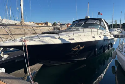 1996 Cruisers Yachts 4270 Esprit