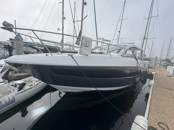 Determination Yacht Photos Pics 2020 Cruisers Yachts 39 Express Coupe docked at marina.