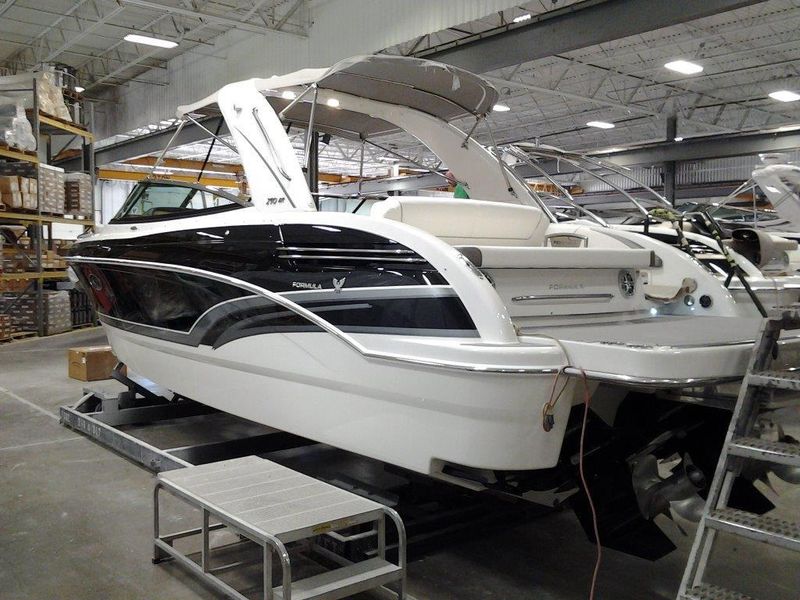 2018 Formula 290 Bowrider