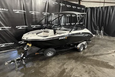 Yamaha Boats 212 X