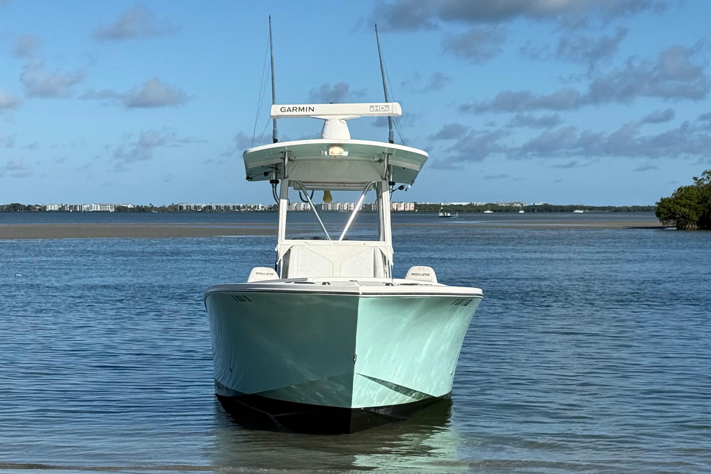 2008 Regulator 26 Forward Seating - Image 2