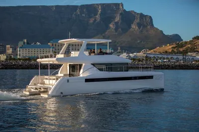Leopard 46 Powercat