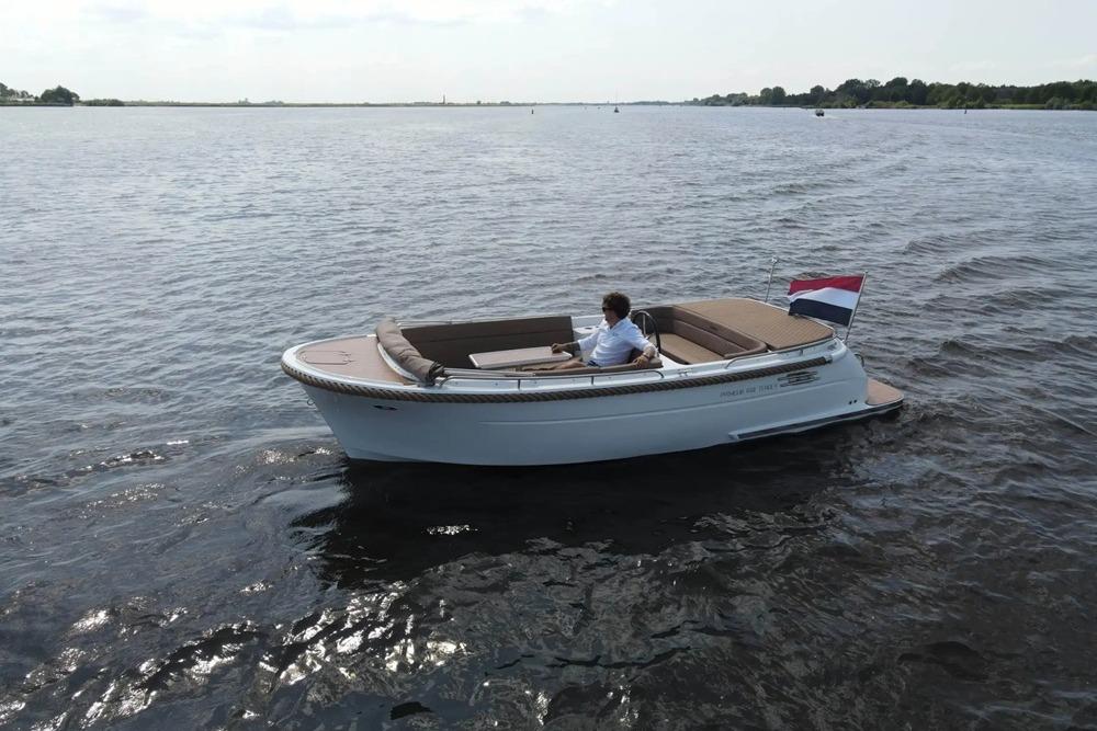 2024 Primeur 610, jong gebruikt, top onderhouden