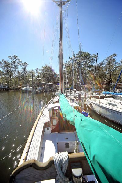 1979 Custom Van Dyne Schooner