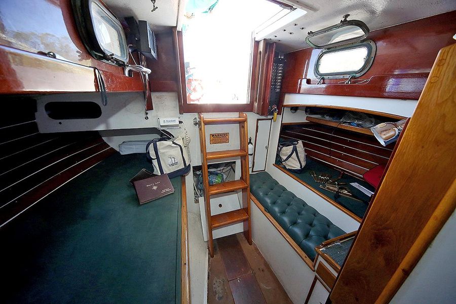 1979 Custom Van Dyne Schooner