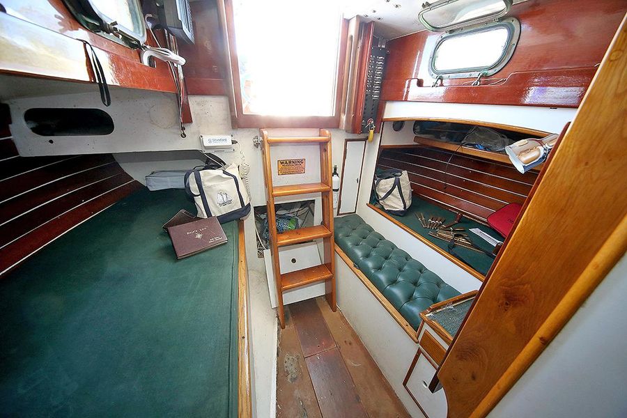 1979 Custom Van Dyne Schooner