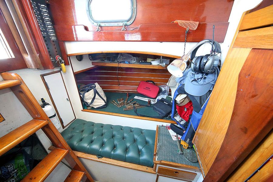 1979 Custom Van Dyne Schooner