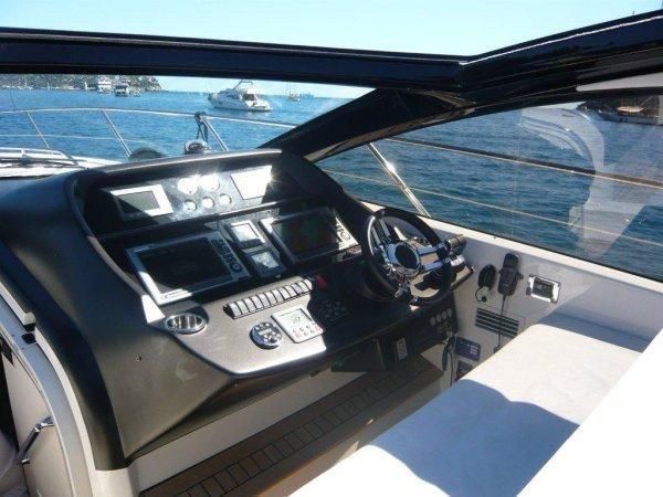 2011 Sunseeker 65 