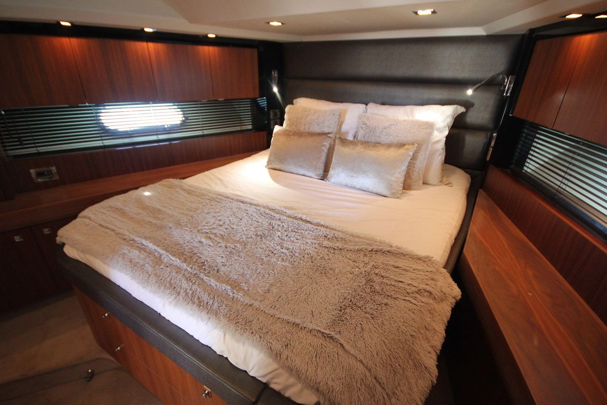 2011 Sunseeker 65 