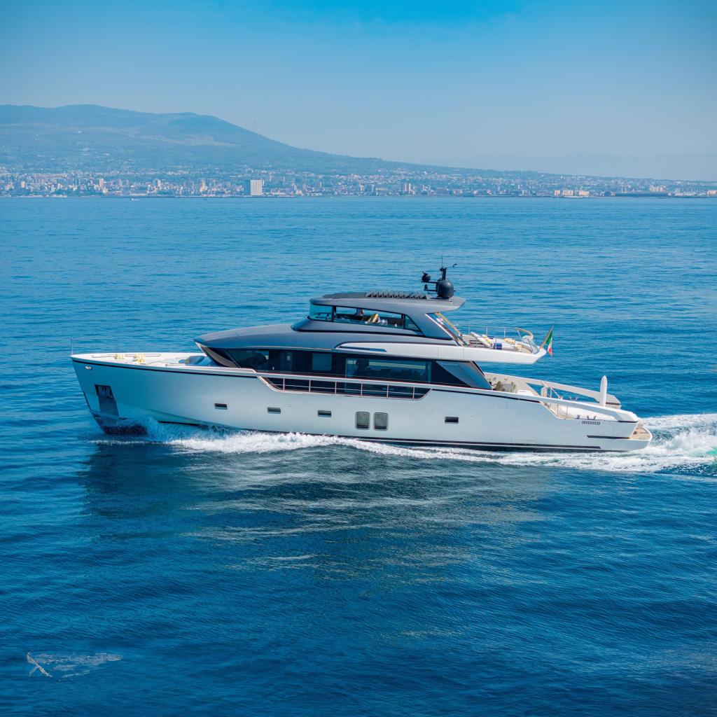 2020 Sanlorenzo SX88