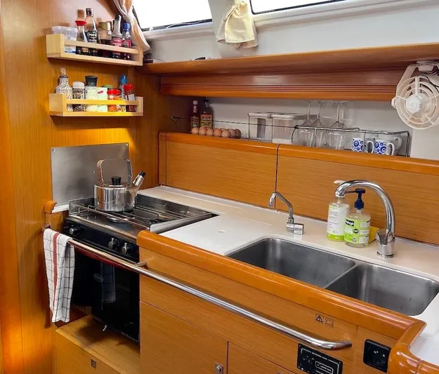 Odysseia Yacht Photos Pics 