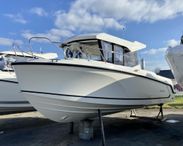 2023 Quicksilver 805 Pilothouse