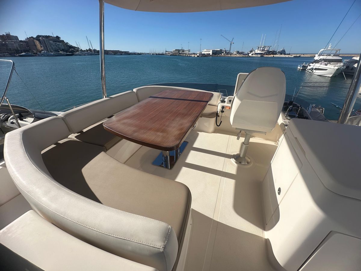 2014 Azimut 51 