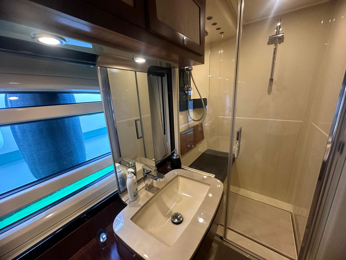 2014 Azimut 51 