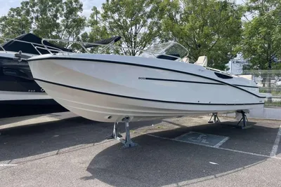 2026 Quicksilver 805 Open