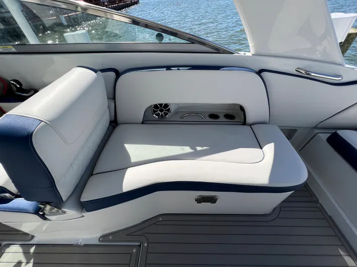  Yacht Photos Pics 2022 Crownline E305 XS Port Cockpit Seating