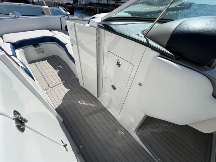  Yacht Photos Pics 2022 Crownline E305 XS Starboard Helm Storage