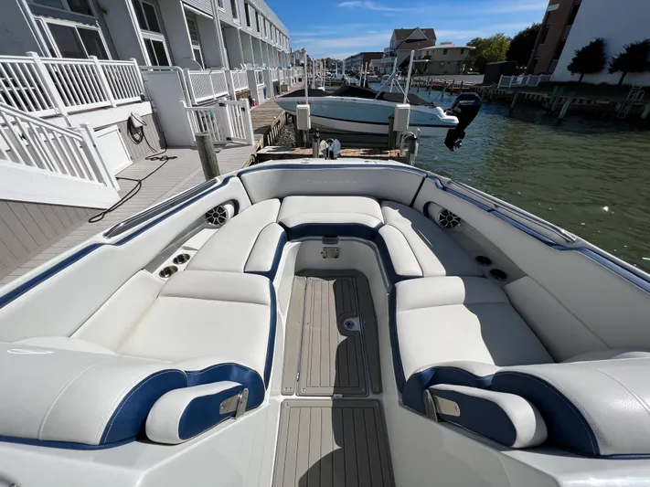  Yacht Photos Pics 2022 Crownline E305 XS Forward Seating 2