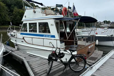 1974 Island Gypsy Trawler 30