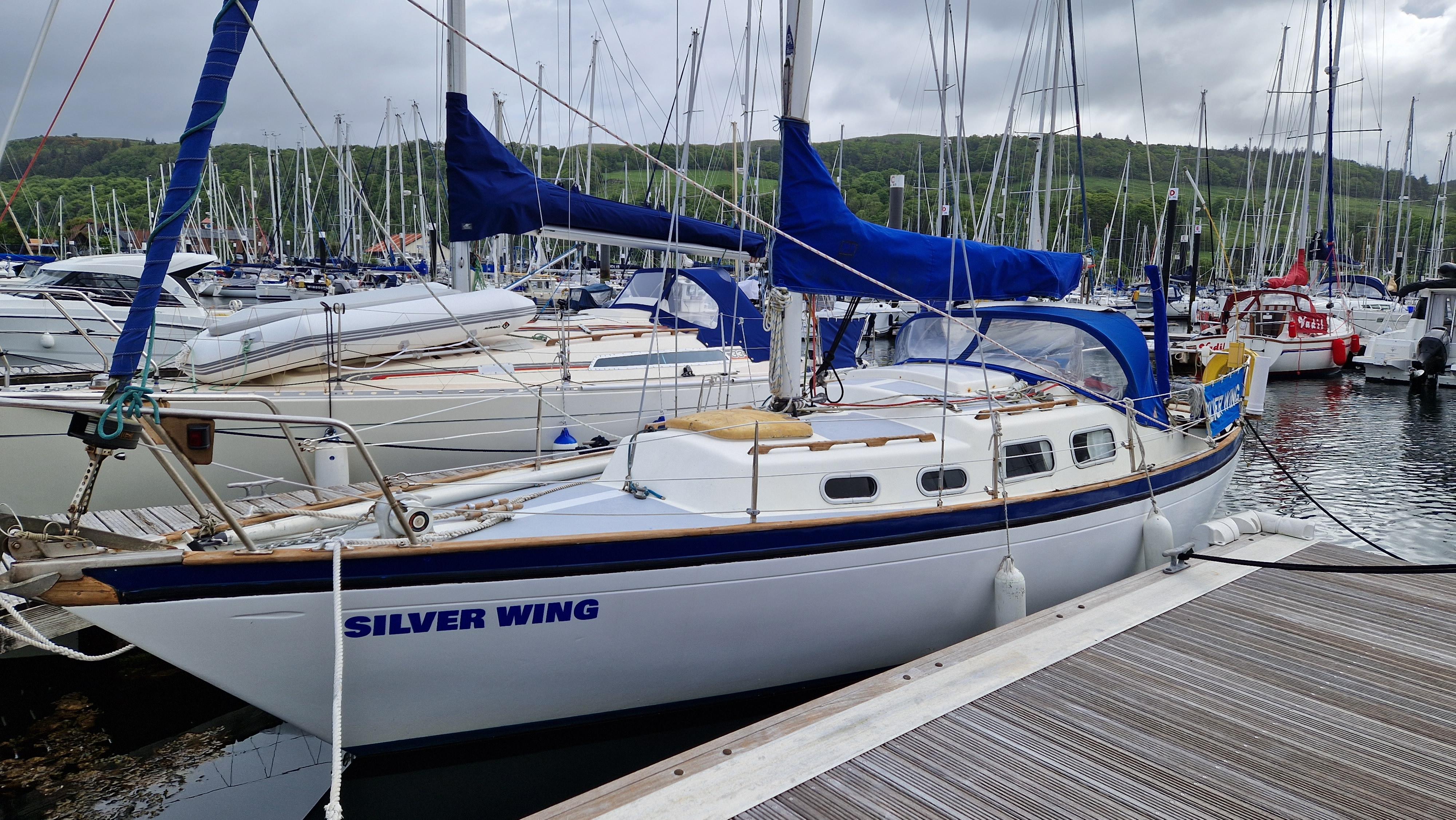 1977 Shipman 28 Dagsseglare till salu YachtWorld