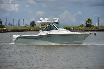 Grady-White Express 330