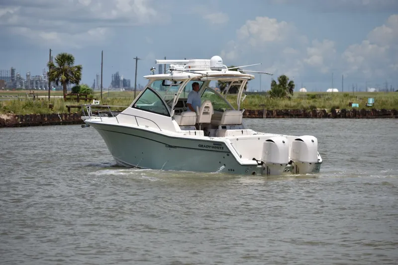 Policy Maker Yacht Photos Pics 