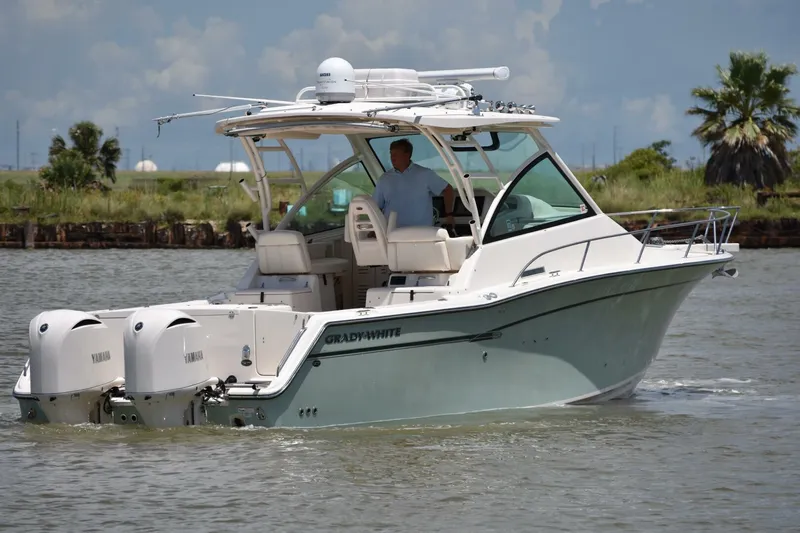 Policy Maker Yacht Photos Pics 