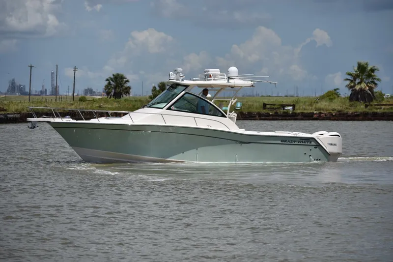 Policy Maker Yacht Photos Pics 