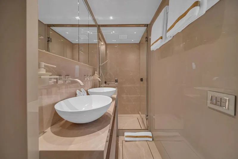 Sanlorenzo Sl86 Yacht Photos Pics 