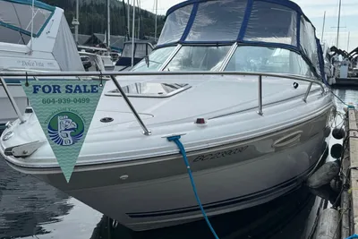 Sea Ray 225 Weekender