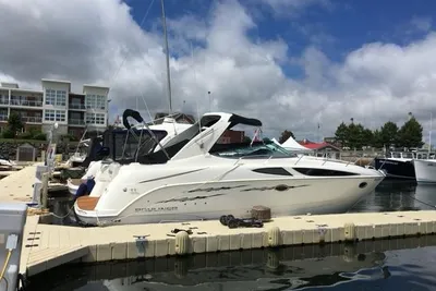 Bayliner 335