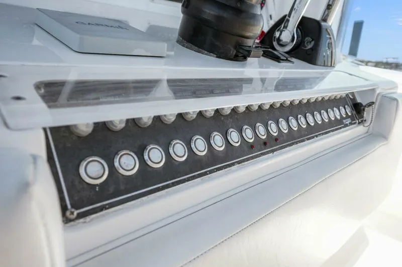 No Name Yacht Photos Pics Helm