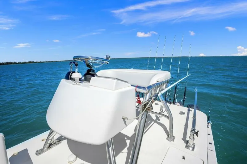 No Name Yacht Photos Pics Crows Nest Helm