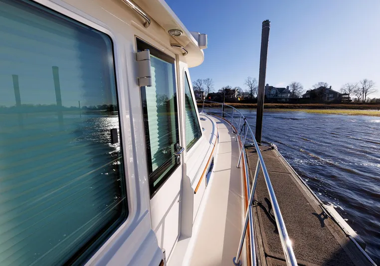 Fahrfrumwurken Yacht Photos Pics 