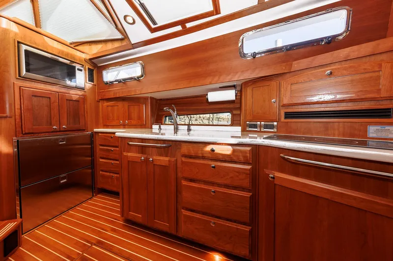 Fahrfrumwurken Yacht Photos Pics 