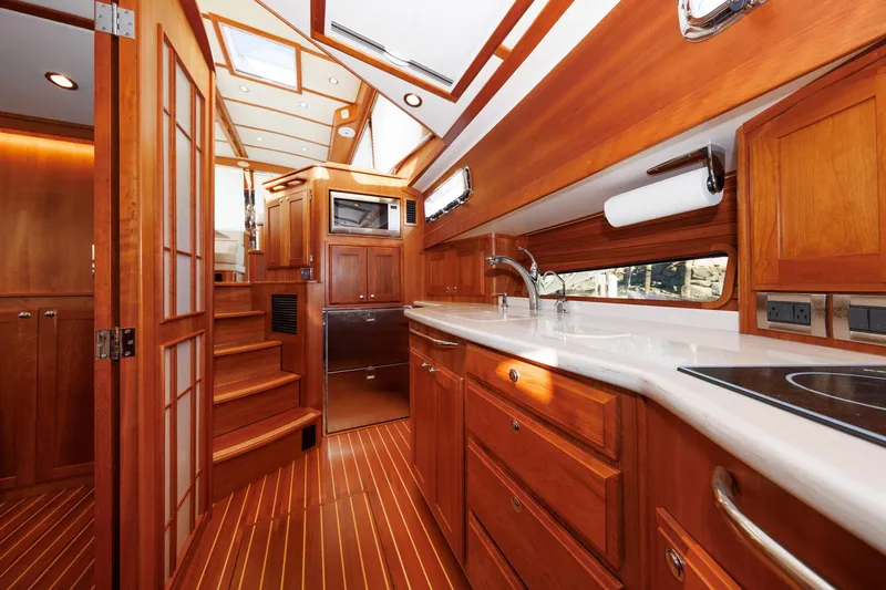 Fahrfrumwurken Yacht Photos Pics 